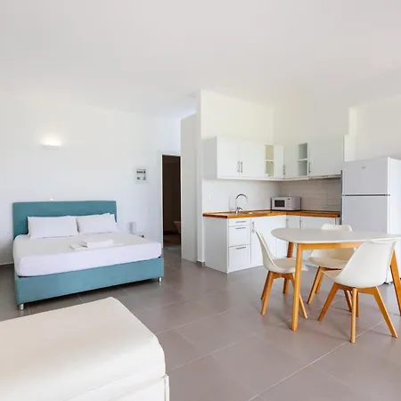 アパートホテル Greek Dream